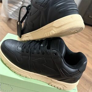 Off-White “out of office” Black and Cream Men's Sneakers size 13